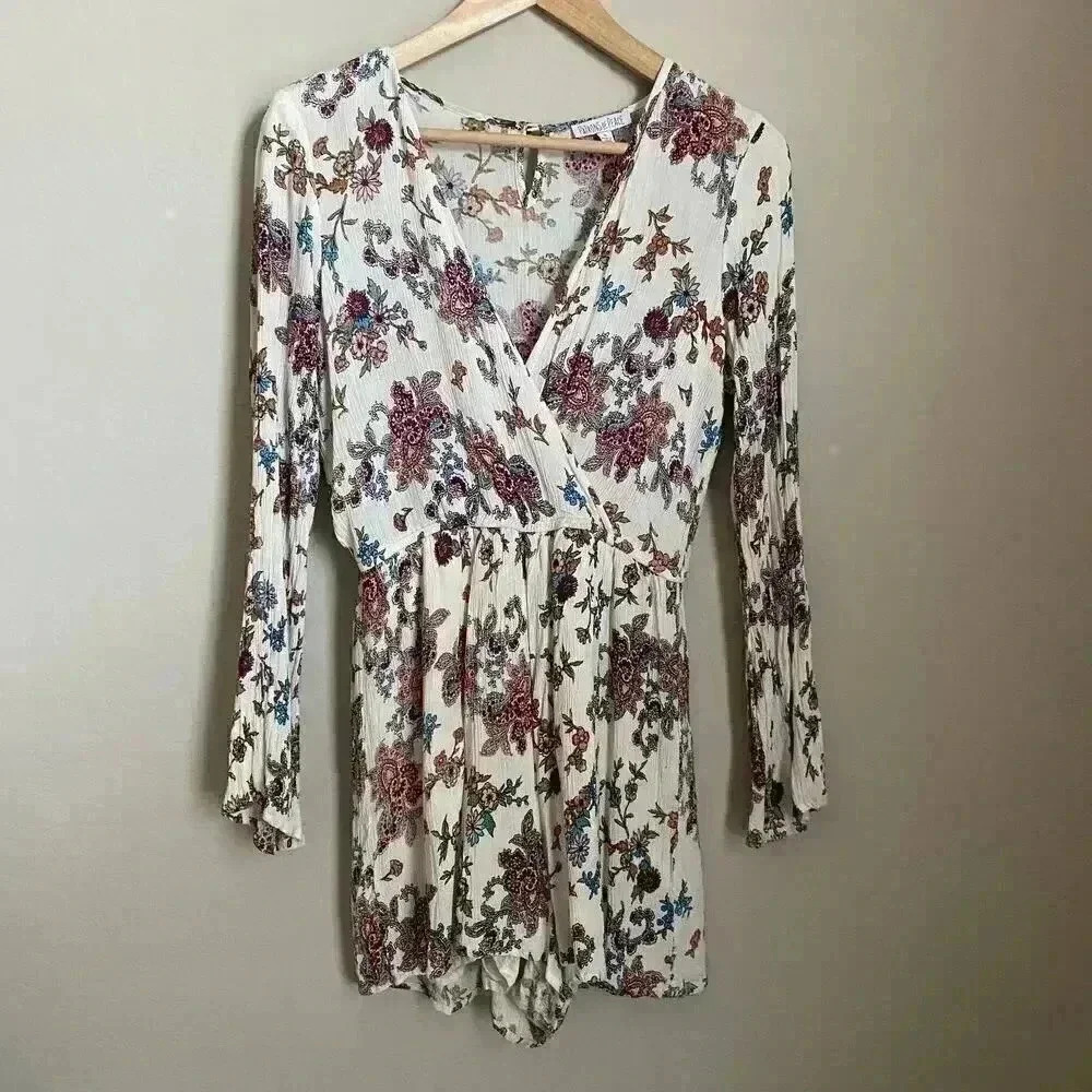 Patrons of Peace Paisley Print Romper‎ Size Small